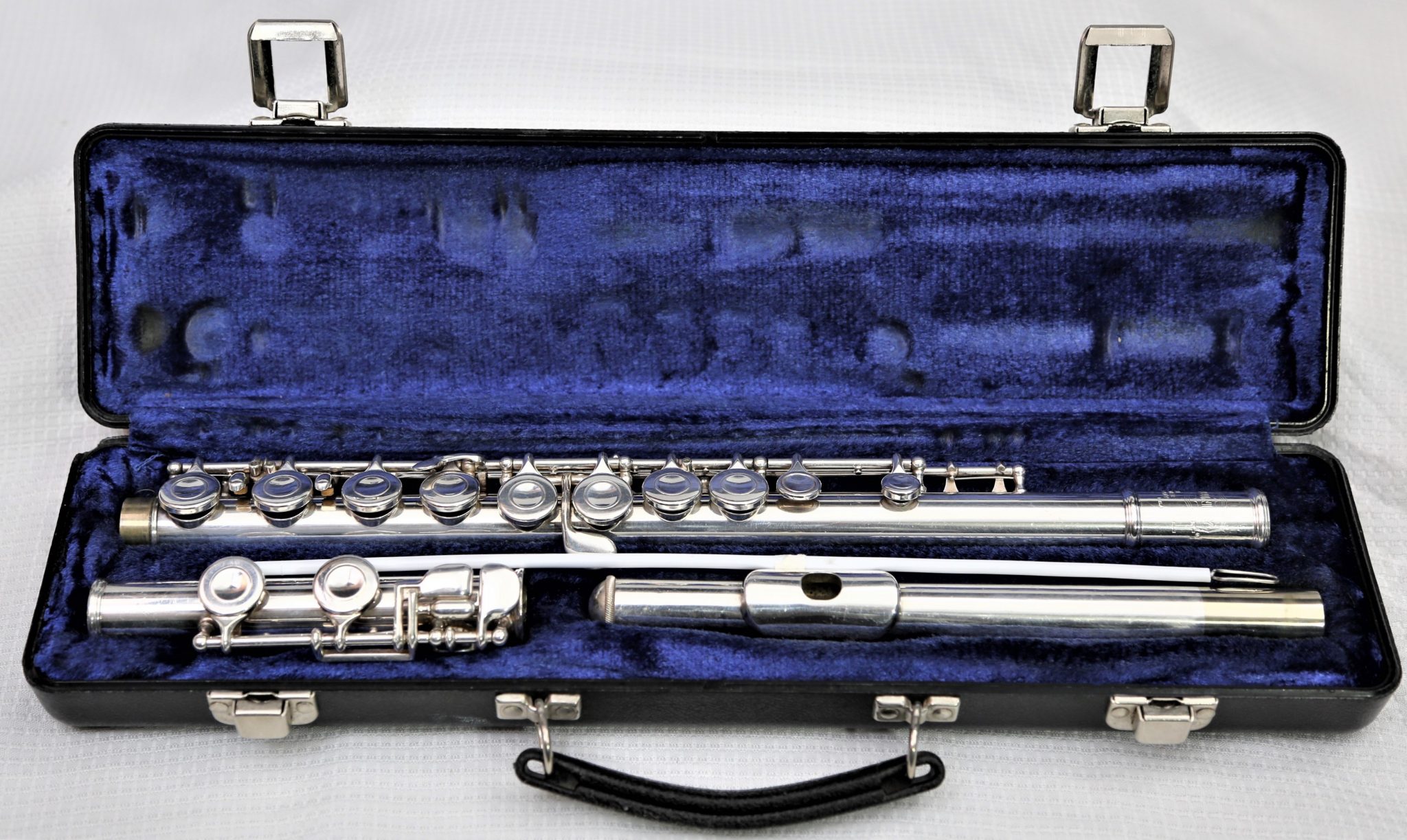 bundy flute serial number list