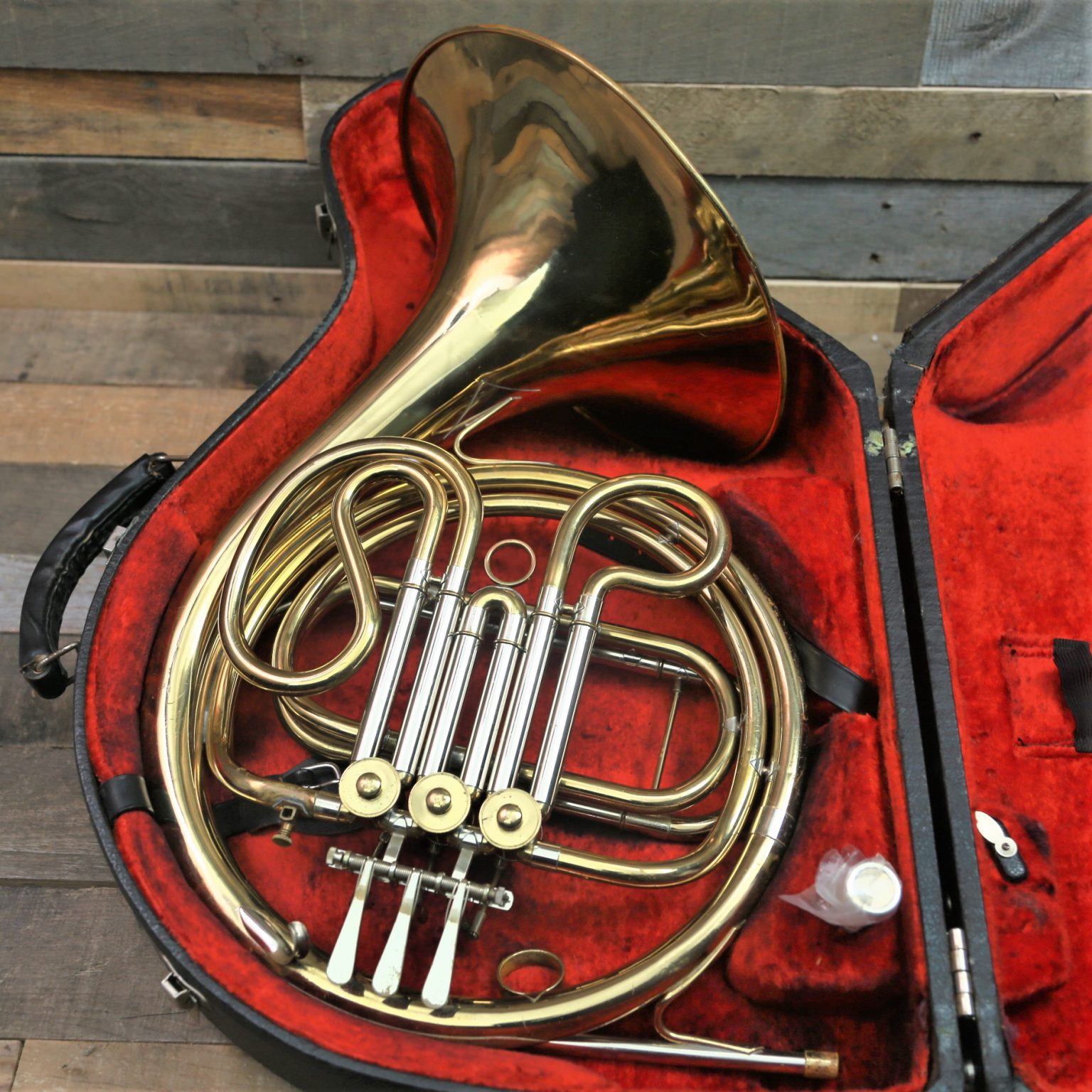 Used Student French Horn Single AmatiKraslice AHR321 Star City Music