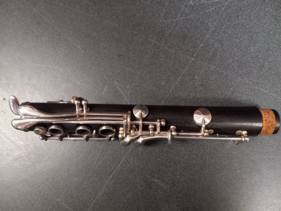 Used Professional Clarinet - Yamaha YCL650 - SN106628 - Image 4