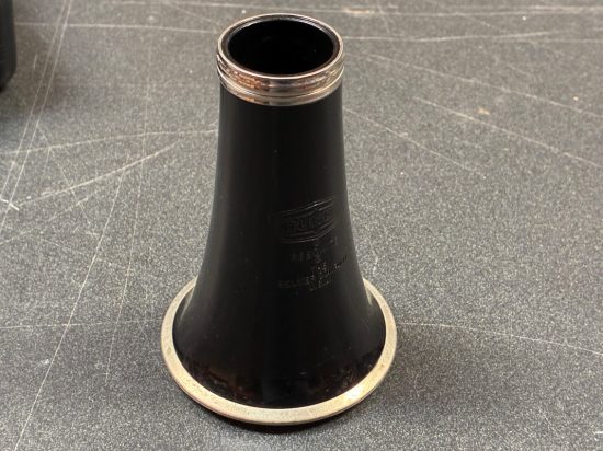 Used Student Clarinet - Bundy - SN252589 - Image 10