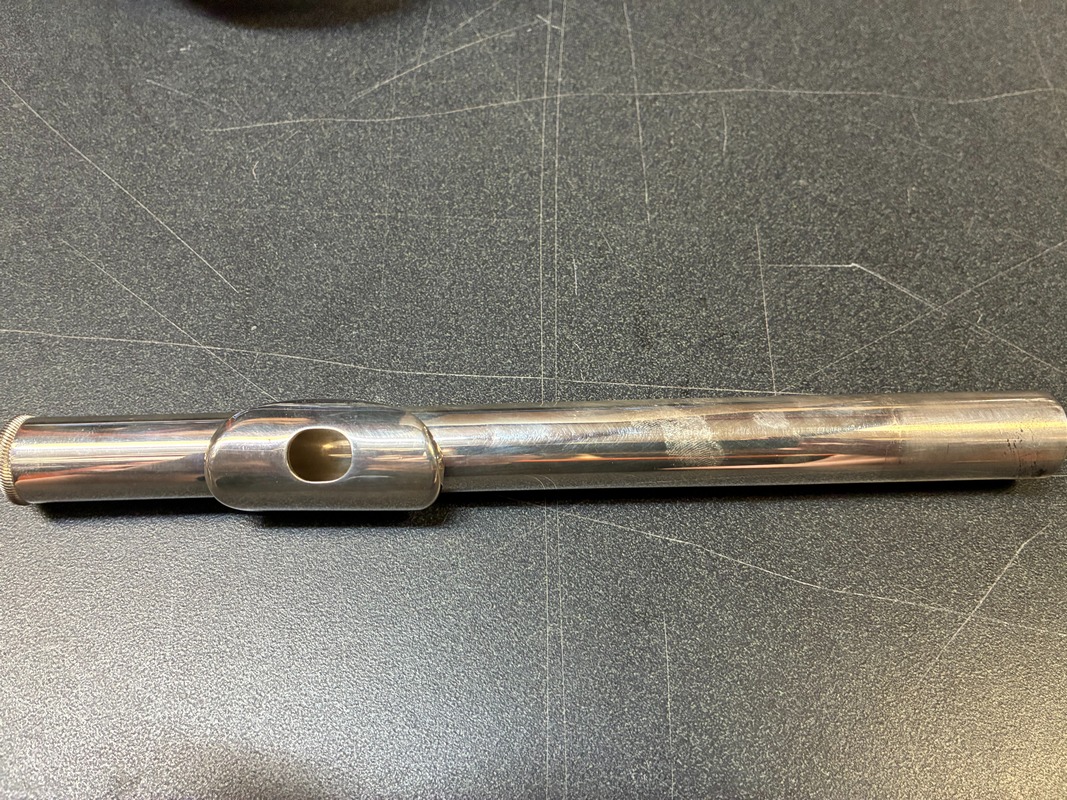 Used Student Flute - Selmer Signet -Open Hole - SN043083 - Image 4