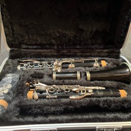 Used Student Clarinet - Bundy Deluxe - SN557037