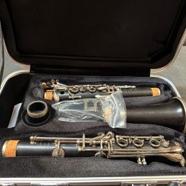 Used Intermediate Clarinet - Selmer Signet - SN82661