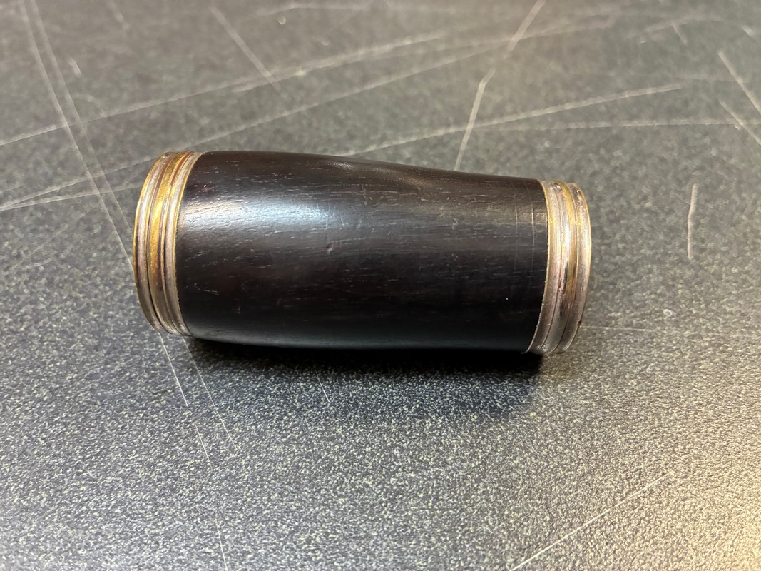 Used Intermediate Clarinet - Selmer Signet - SN82661 - Image 7