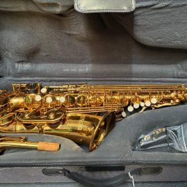 Used Student Alto Saxophone - Image DAS501 - SNA800434