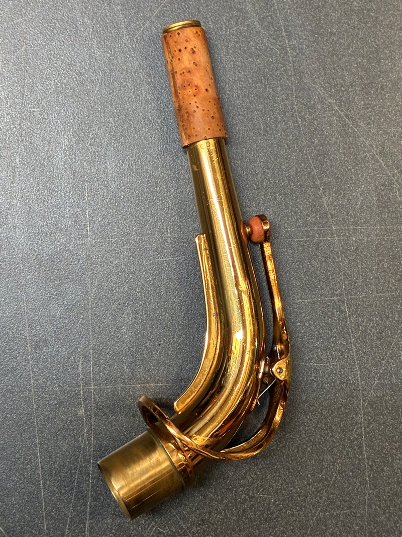 Used Student Alto Saxophone - Image DAS501 - SNA800434 - Image 11