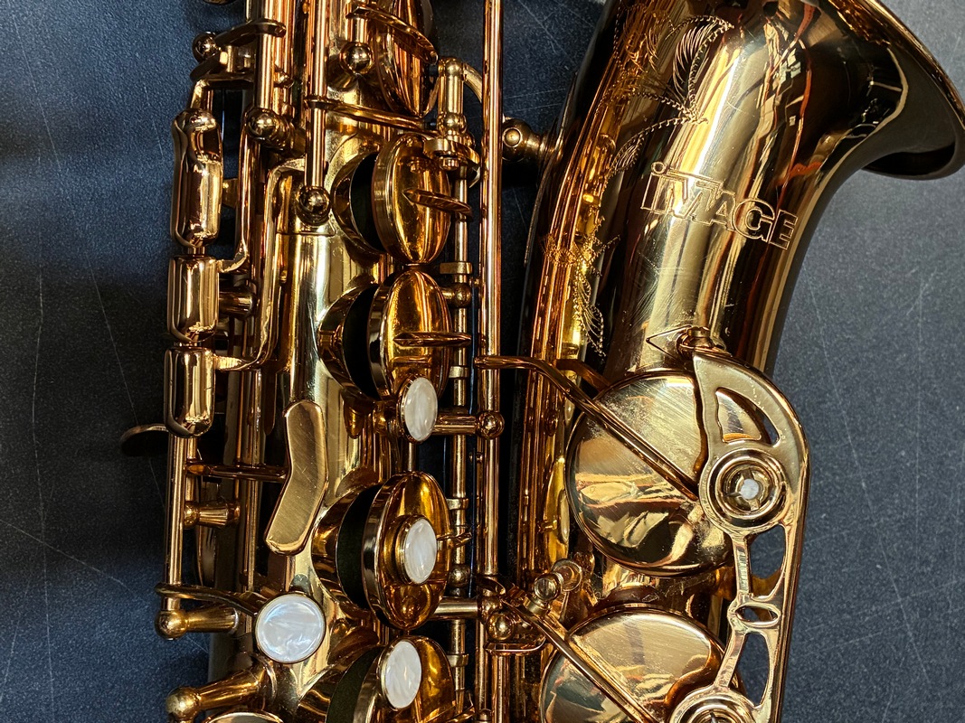 Used Student Alto Saxophone - Image DAS501 - SNA800434 - Image 9