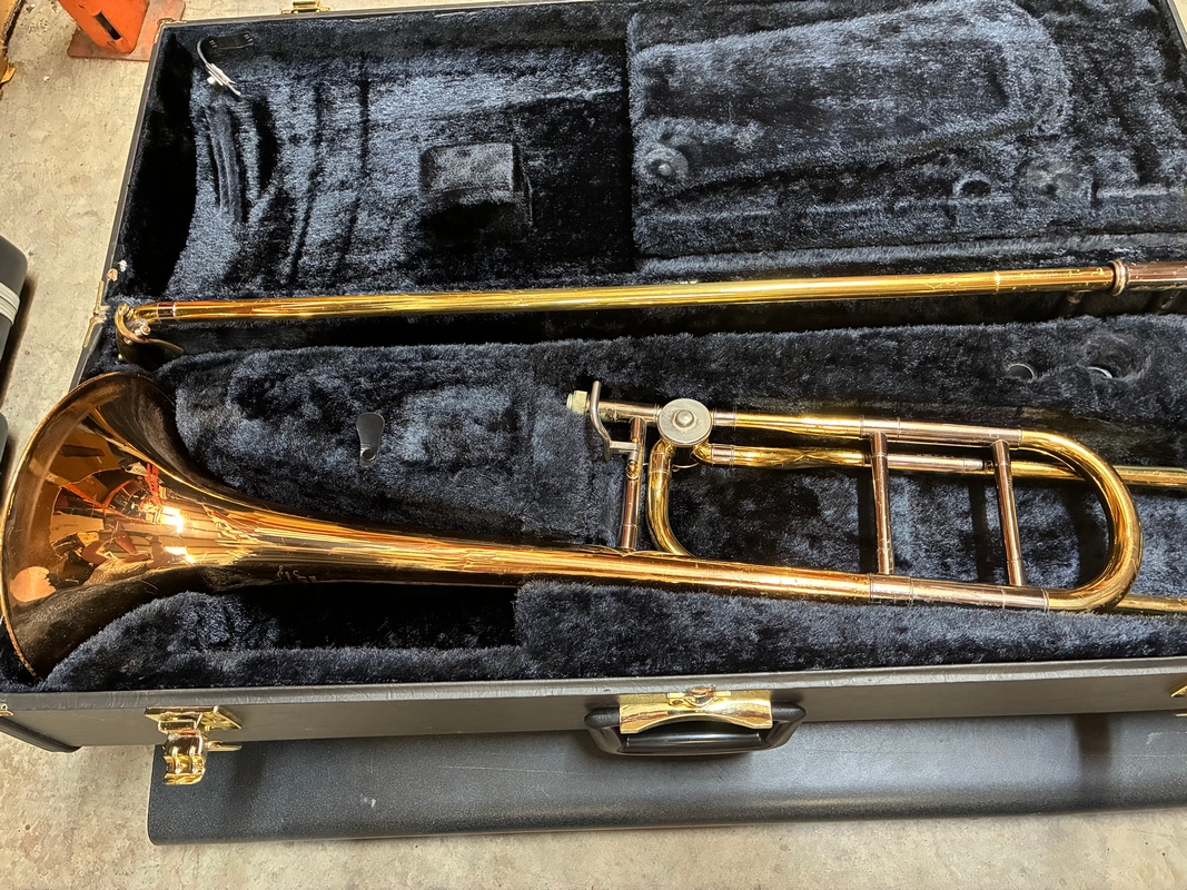 Used Intermediate Trombone - Yamaha YSL548G0 - SN682230