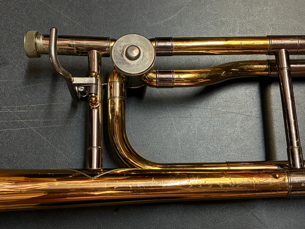 Used Intermediate Trombone - Yamaha YSL548G0 - SN682230 - Image 3
