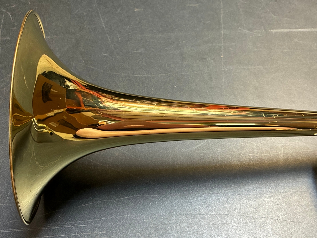 Used Student Trombone - Bach TB600 - SN-AH21010284 - Image 9