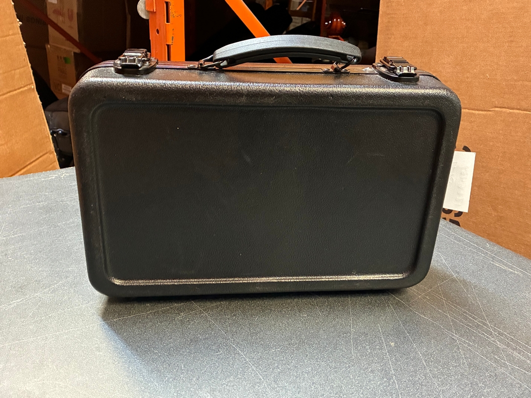 Used Student Clarinet - Bundy 577 - SN1266434 - Image 2