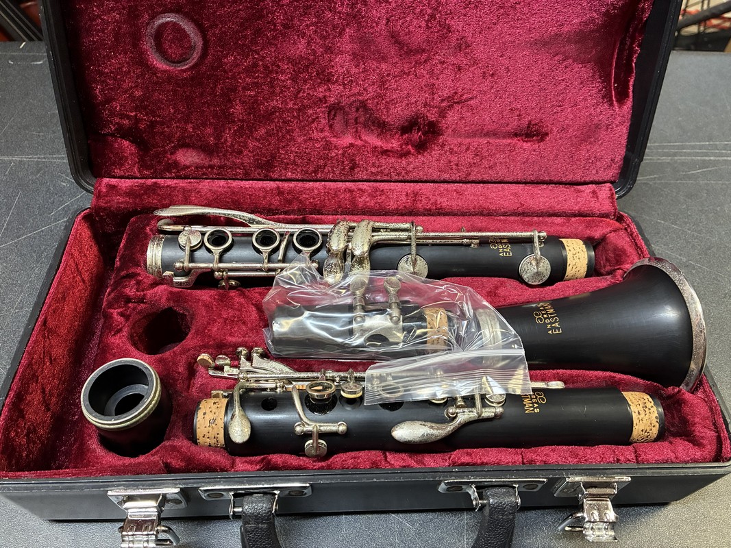 Used Student Clarinet - Eastman ECL230 - SN11149678